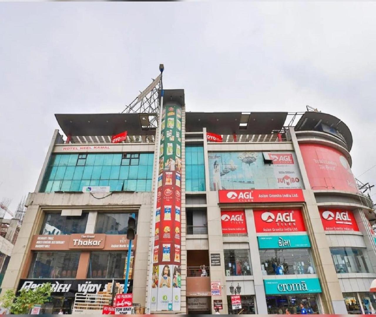 Hotel Nest View Ahmedabad Ngoại thất bức ảnh