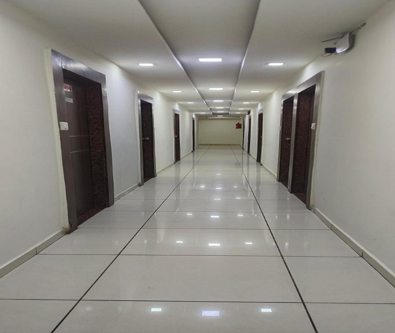 Hotel Nest View Ahmedabad Ngoại thất bức ảnh