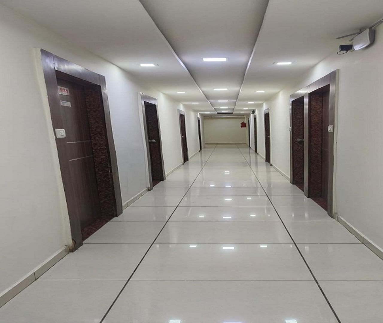 Hotel Nest View Ahmedabad Ngoại thất bức ảnh